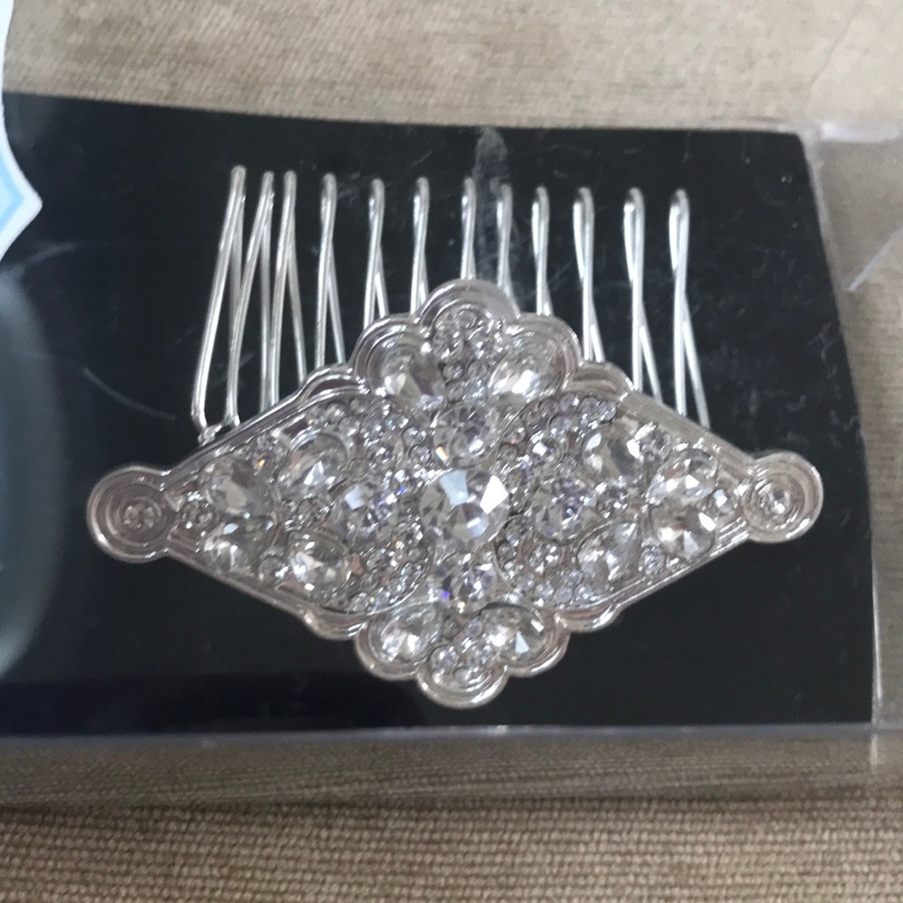 💎Crystal Rhinestone Hair Comb💎 - Picture 2 of 5